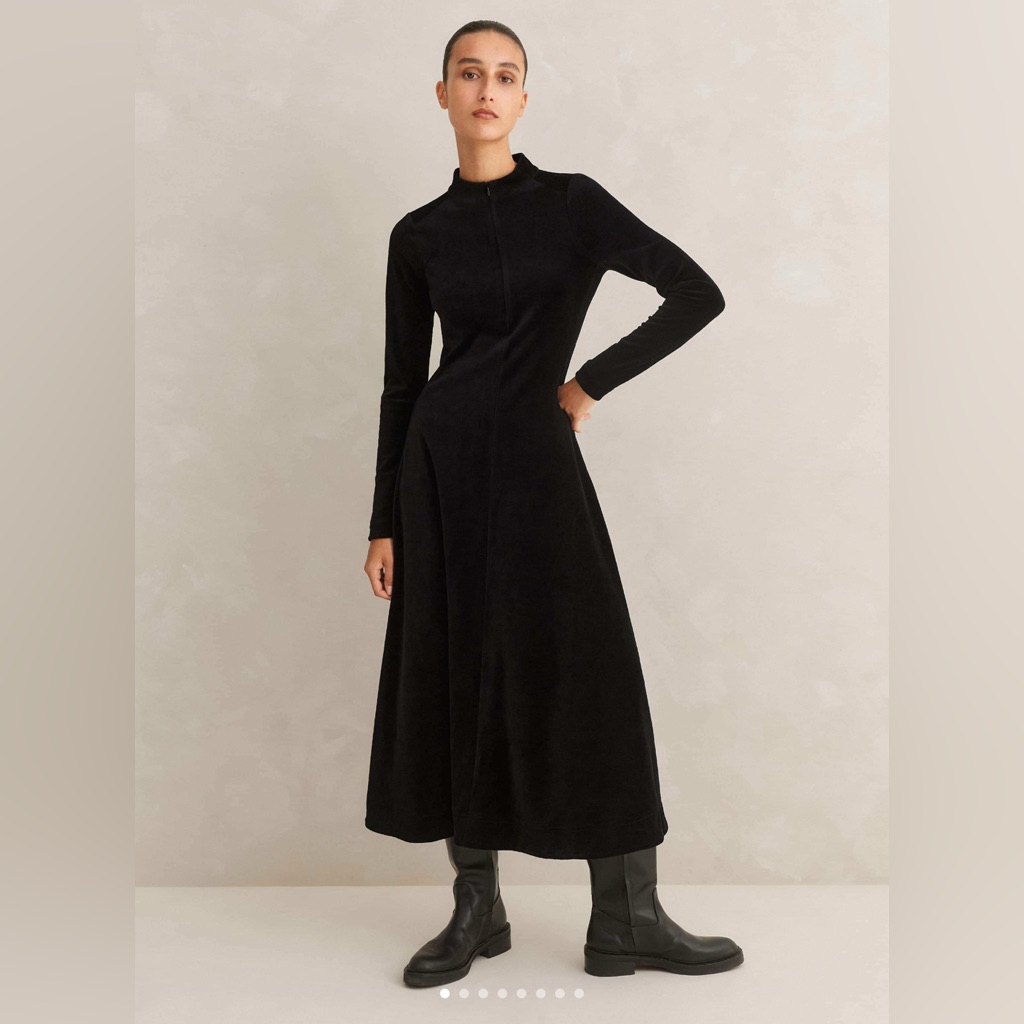 Me+Em Perfect Simplicity Stretch Velvet Black Maxi Dress | Sz 10